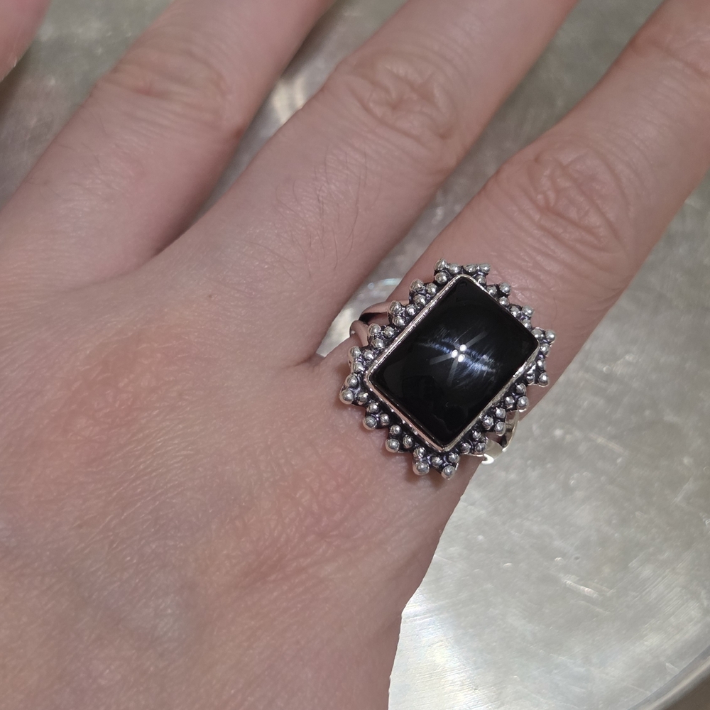 Sterling Silver Onyx Stone Ring - Picture 5 of 8